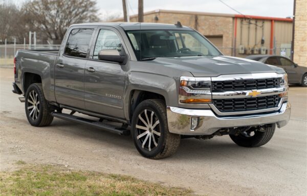 2017 CHEVY SILVERADO 1500 LT 5.3 V8 RWD CREWCAB